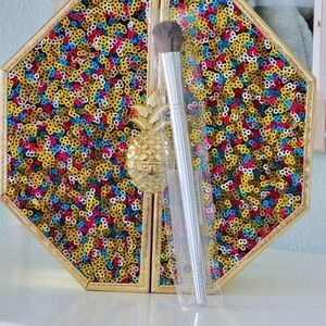 🟢 3 for $30 🟢 CLINIQUE EYE SHADER BRUSH